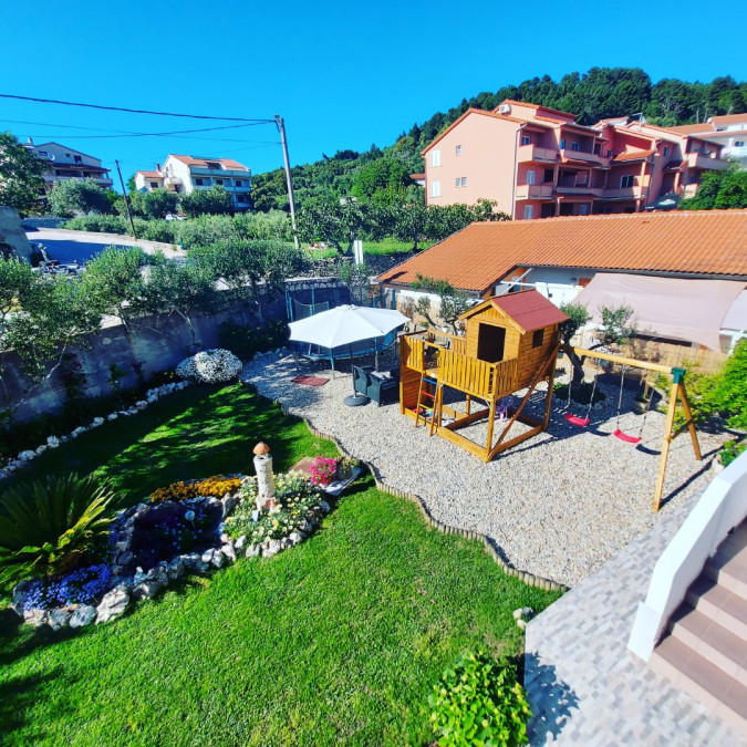 Au&szlig;en, Apartments Raffaello Rab